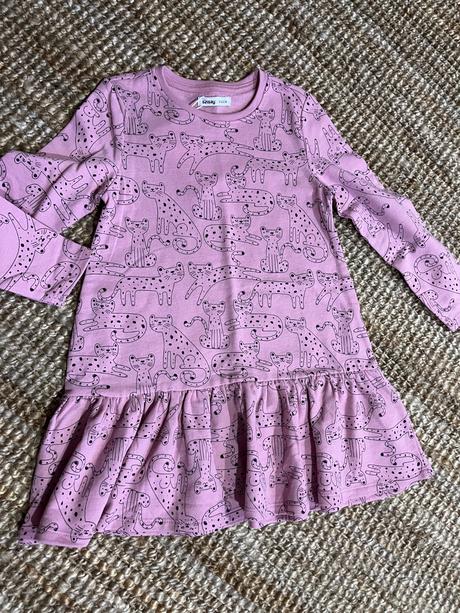 Predlzene tricko, saty, sinsay,116