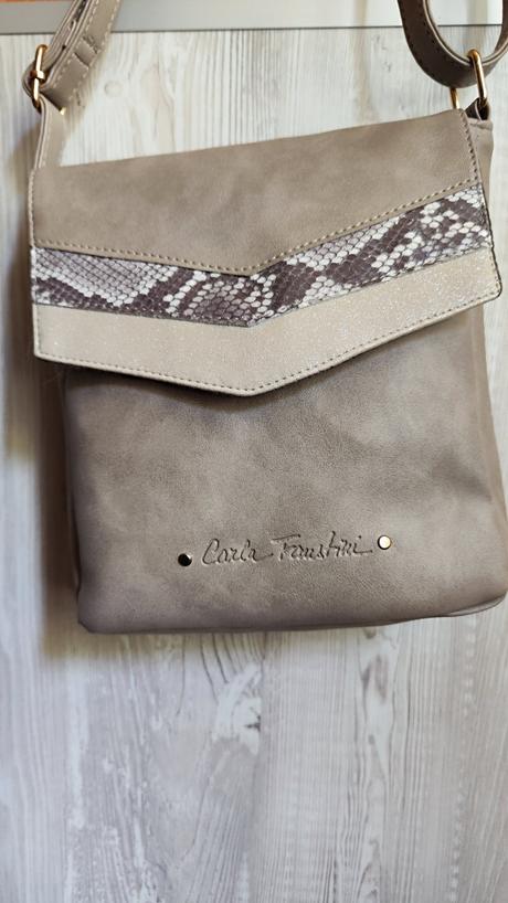 Kabelka carla faustini,