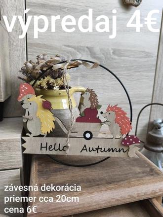 Kovový venček s rodinou ježka výpredaj,