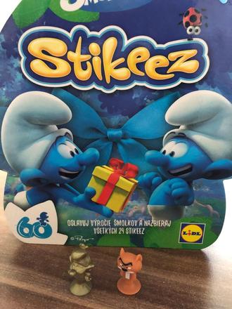 Stikeez kufrik smolkovia, 