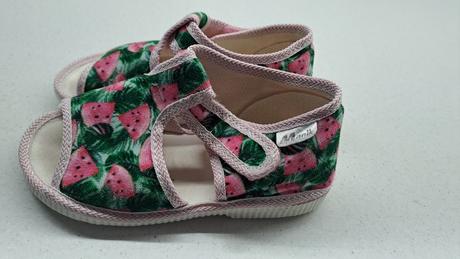 Dievcenske papuce, manik,24