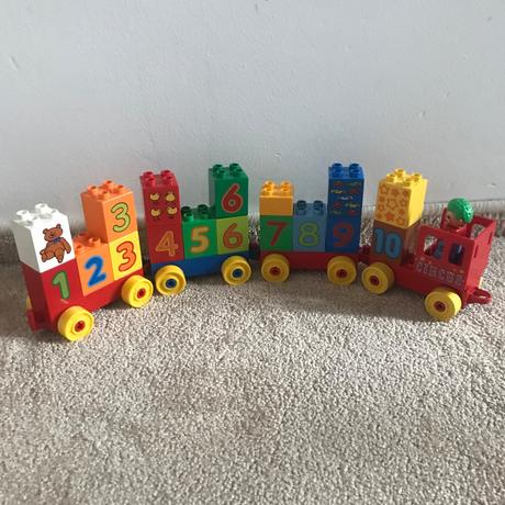 Lego duplo - vlacik circus, 