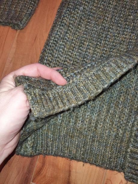 Úžasný sveter kardigan 134/140, 134