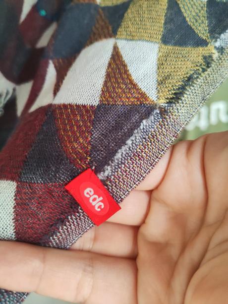 Farebný šál esprit, esprit