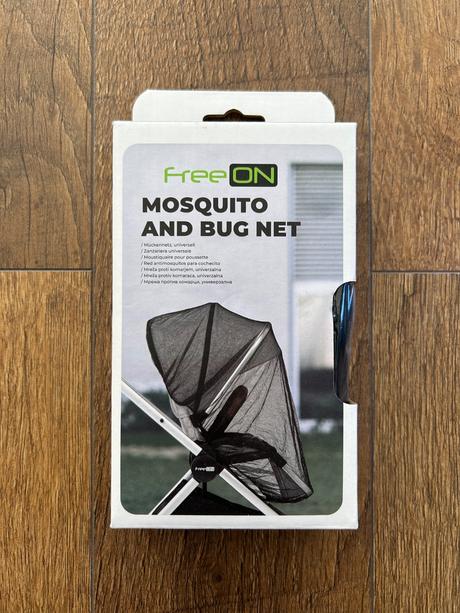 Sieťka proti hmyzu na kočík, 