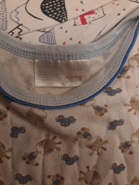 Body rozm. 74/80, 4 ks, darujem, 74