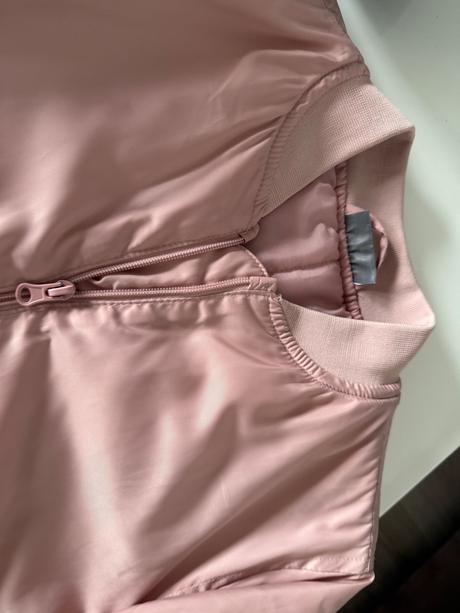 Prechodná bundicka, takko,152