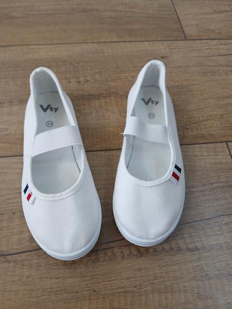 Cvicky 30, deichmann,30