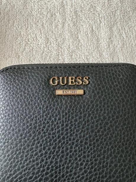 Guess peňaženka, guess