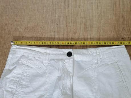 Damske kratasy, velkost 42, h&m,42