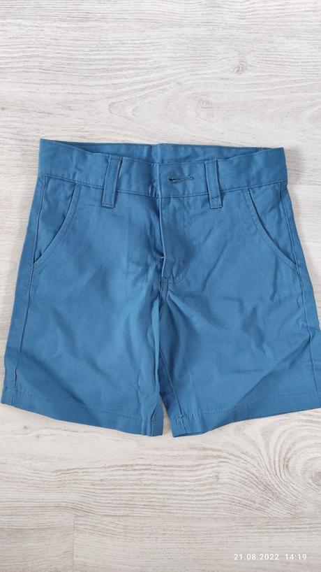 Šortky, 98
