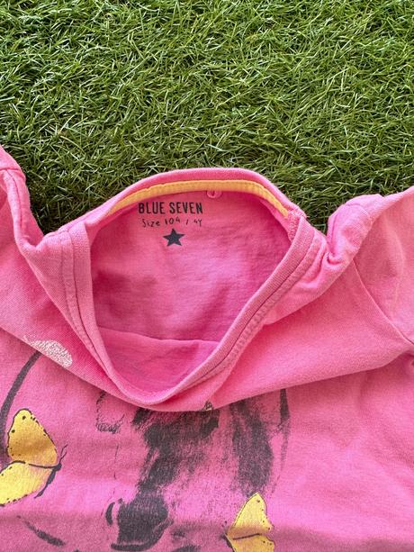 Blue seven pyžamo, 104