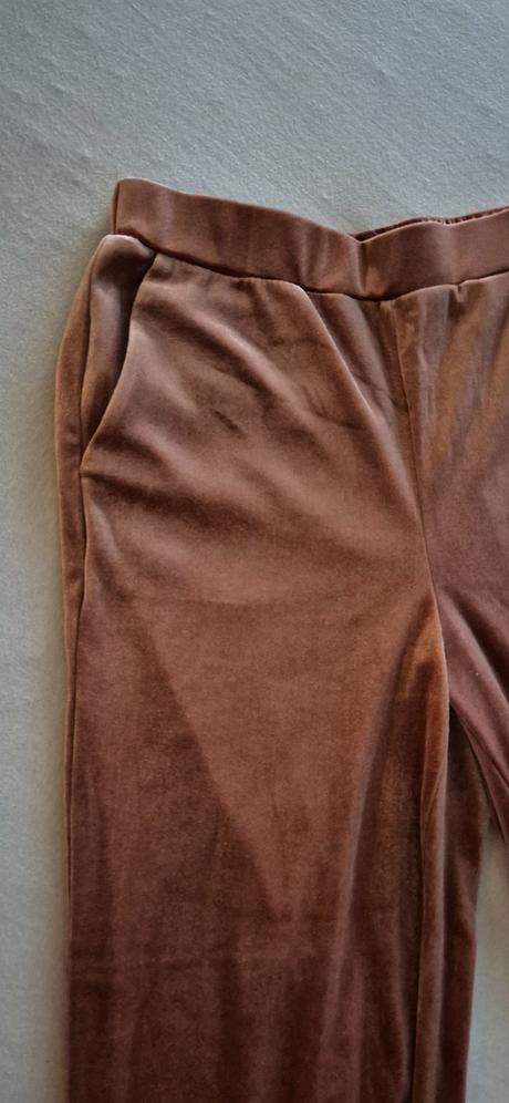 Zamatove nohavice, xs