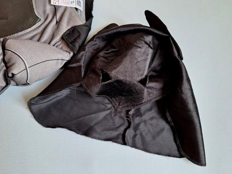 Batman justice league deluxe kostým v.110-116,