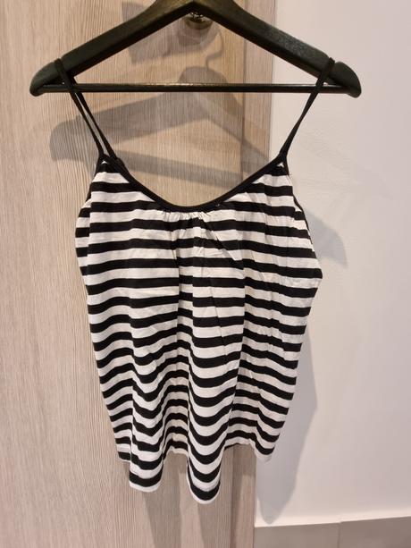 Čierno-biele pruhované tielko, m