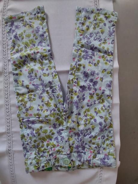 Krasne 7/8nohavicky, benetton,110