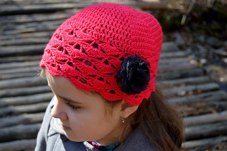 Háčkovaná čiapočka s kvetom, 50 - 158