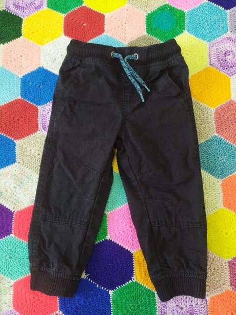 Podšité nohavice, lupilu,92