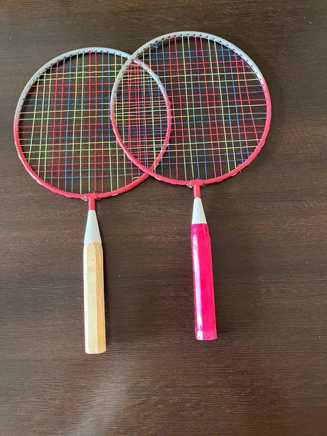 Predám detské plážové alebo rekreačné badmintonové,