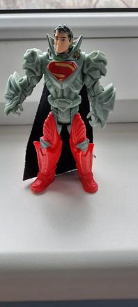 Postavička s plášťom - 10,5 cm,