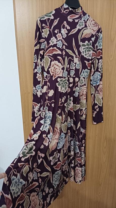 Krásne šaty zara m, zara,m