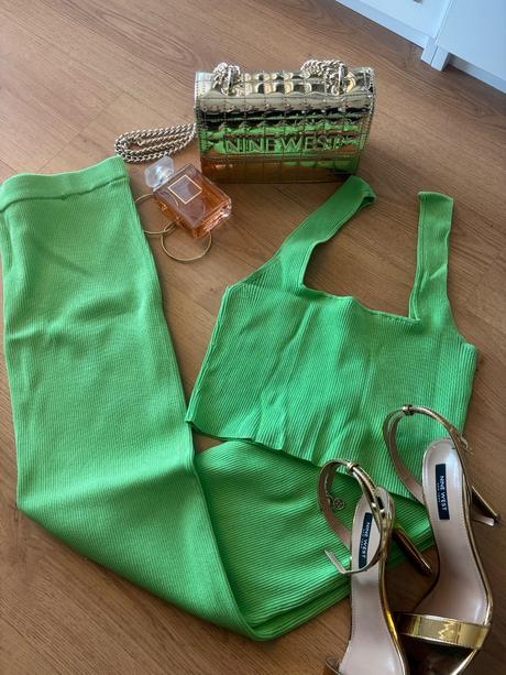 Zelený komplet zn.zara, zara,l