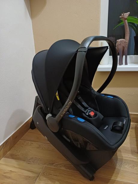 Predam autosedacku avionaut, avionaut