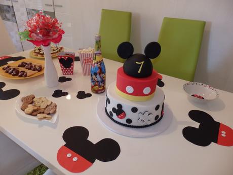 Mickey párty nápis+pár drobností, 