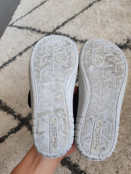 Krásne pohodlné papuče prezúvky, superfit,29