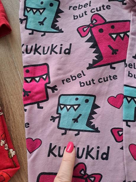 Dievčenský balík 128, 122–134