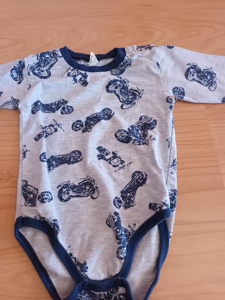 Body s motorkami, 80