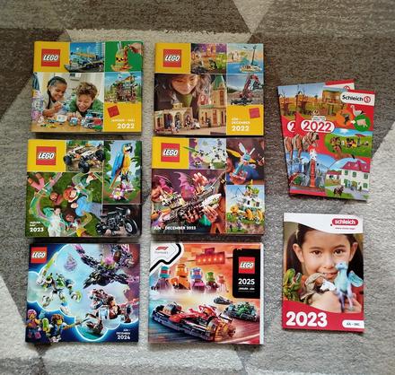 Katalógy lego a schleich, 