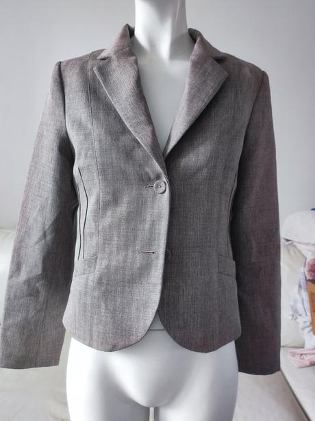 Sako elegantné raz oblečené značkové, s