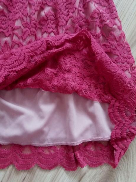 Dievčenské šaty c&a č.134, c&a,134