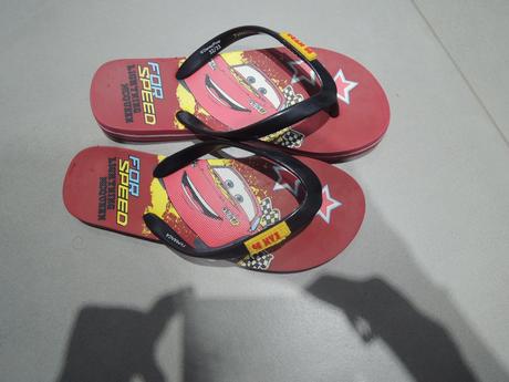 Zabky cars vel.32-33, disney,32