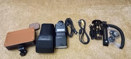 Fotoaparát s príslušenstvom, panasonic