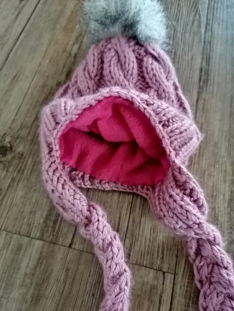 Vyteplená čiapka92-98, 92