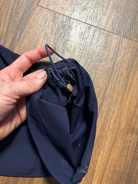 Turisticke nohavice, m