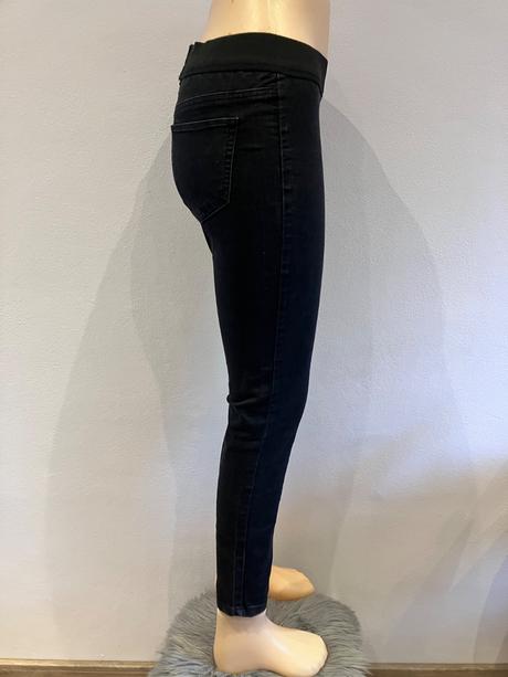 Dámske čierne rifľové legíny (38), f&f,m