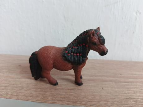 Schleich žriebätko,