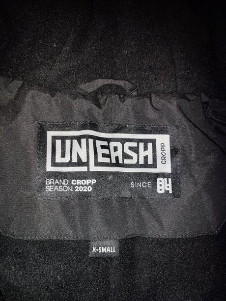 Zimná bunda cropp, xs