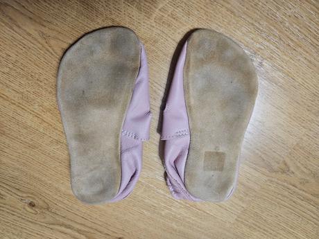 Tomar kožené capačky, tomar,29