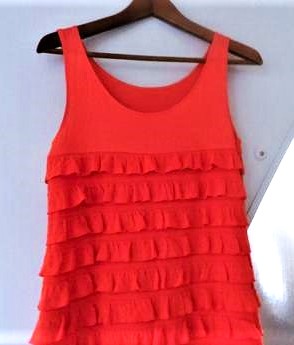 Koralové úpletové šaty, s