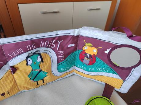 Interaktívna knižka pre bábätká - mamas & papas, 