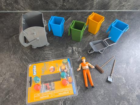 Bruder rôzne autá a doplnky - super stav, 