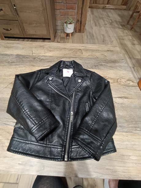 Kozenkova bunda, primark,110
