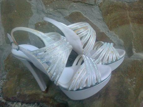Biele sandále, 35