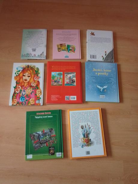Rôzne knihy, rozprávkové aj humorné, 