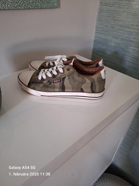 Maskacove tenisky, 40