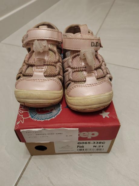 Sandále, d.d.step,21